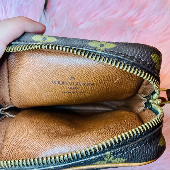 AUTHENTIC Vintage Louis Vuitton Danube crossbody camera bag - Picture 7 of 11